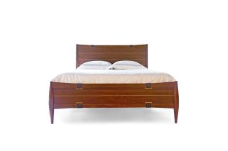 Maxine wooden bed 1m6