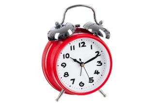 Đồng hồ báo thức màu đỏ