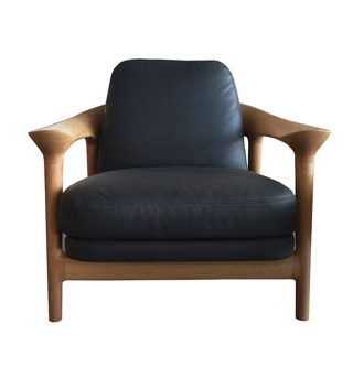 Armchair Bridge màu đen chân và tay vịn gỗ hiện đại