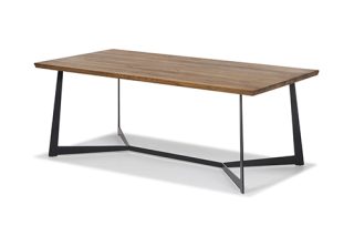 Bàn ăn Jazz phong cách và mộc mạc