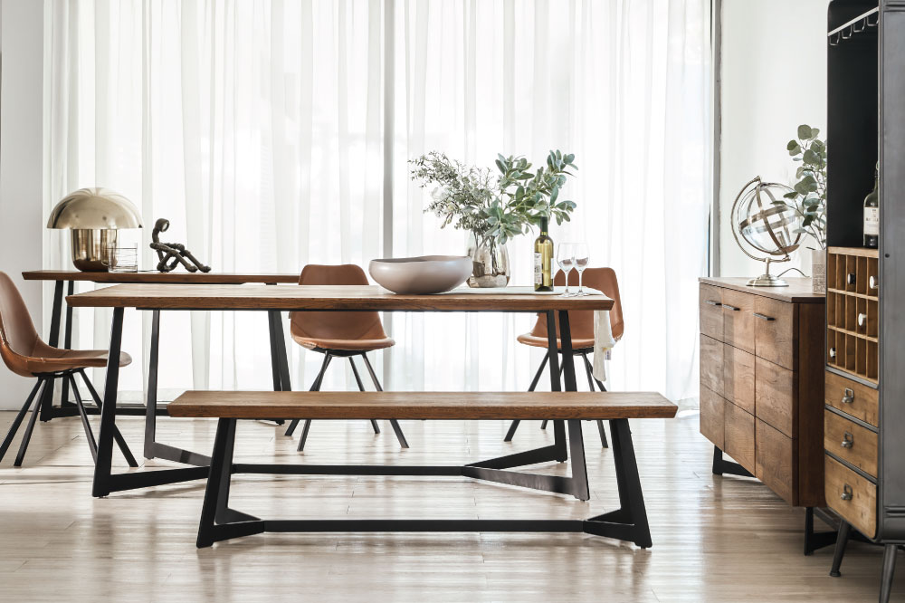 Bàn ăn Jazz phong cách và mộc mạc