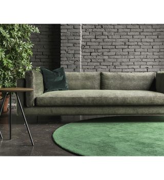 Sofa Danny màu xám tro đơn giản những không kém phần sang trọng