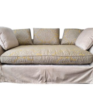 Sofa Jadora 2,5 Chỗ (Vải Vact9178 / 7815, Kèm 5 Gối)